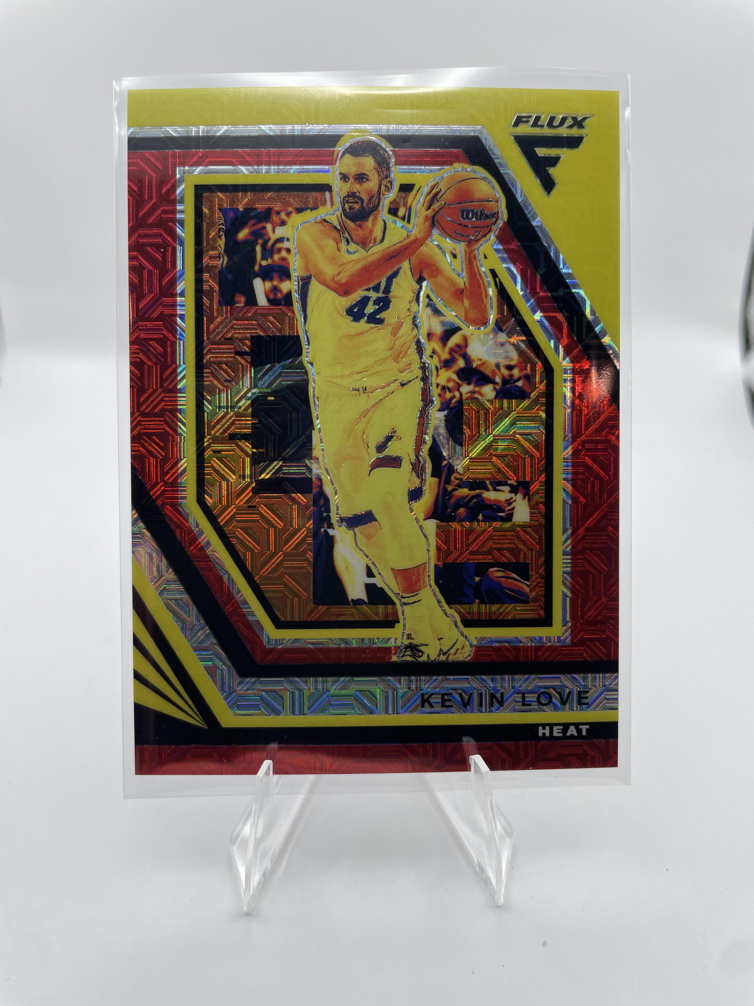2022-23 Panini Flux Kevin Love Red Pulsar Prizm /99