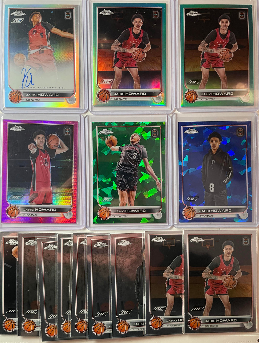 2022-23 Topps OTE Chrome Jahki Howard Auto + Green /75 + Refractor Set (x15)