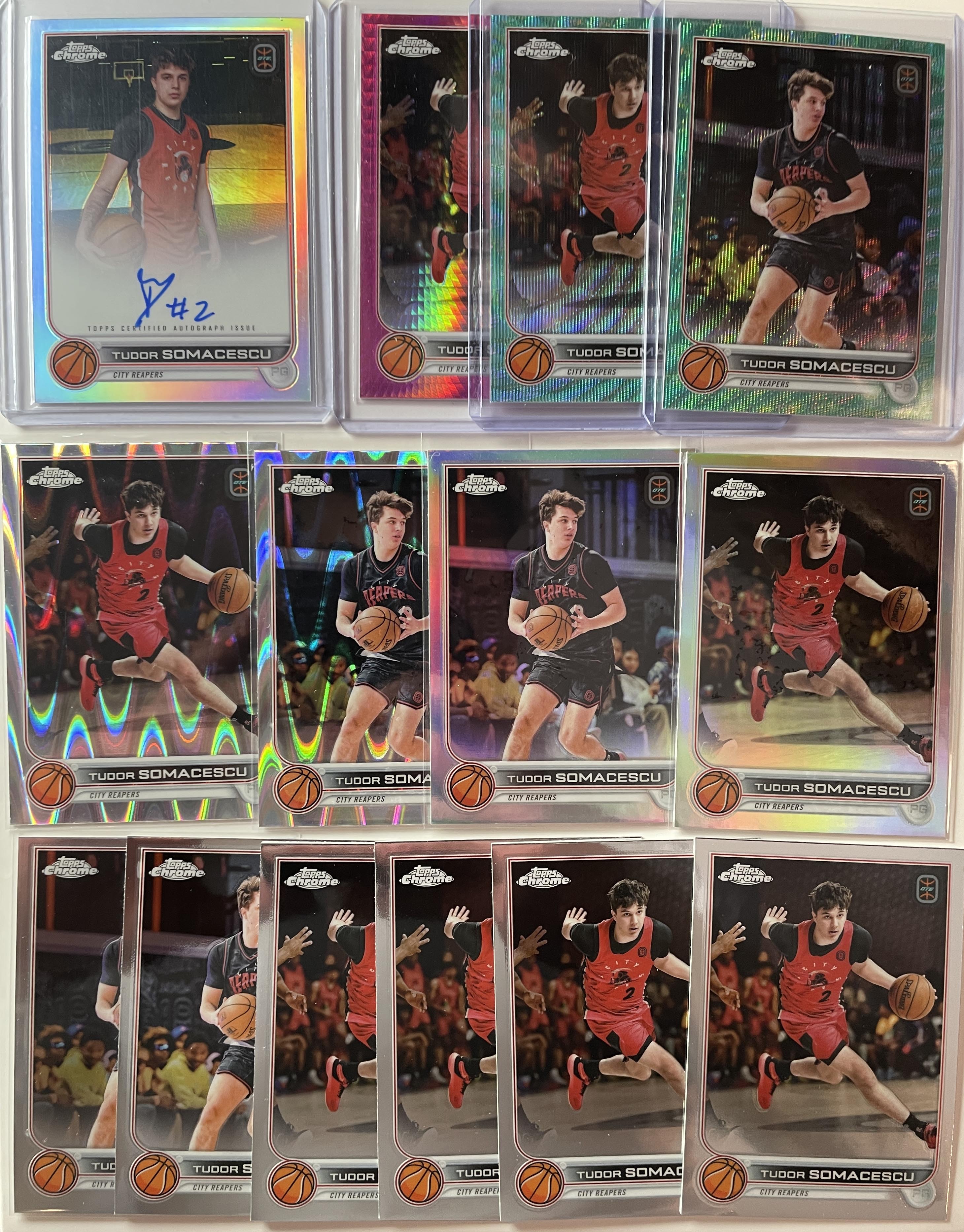 2022-23 Topps OTE Chrome Tudor Somacescu Auto Pink /150 Aqua /199 + Refractors
