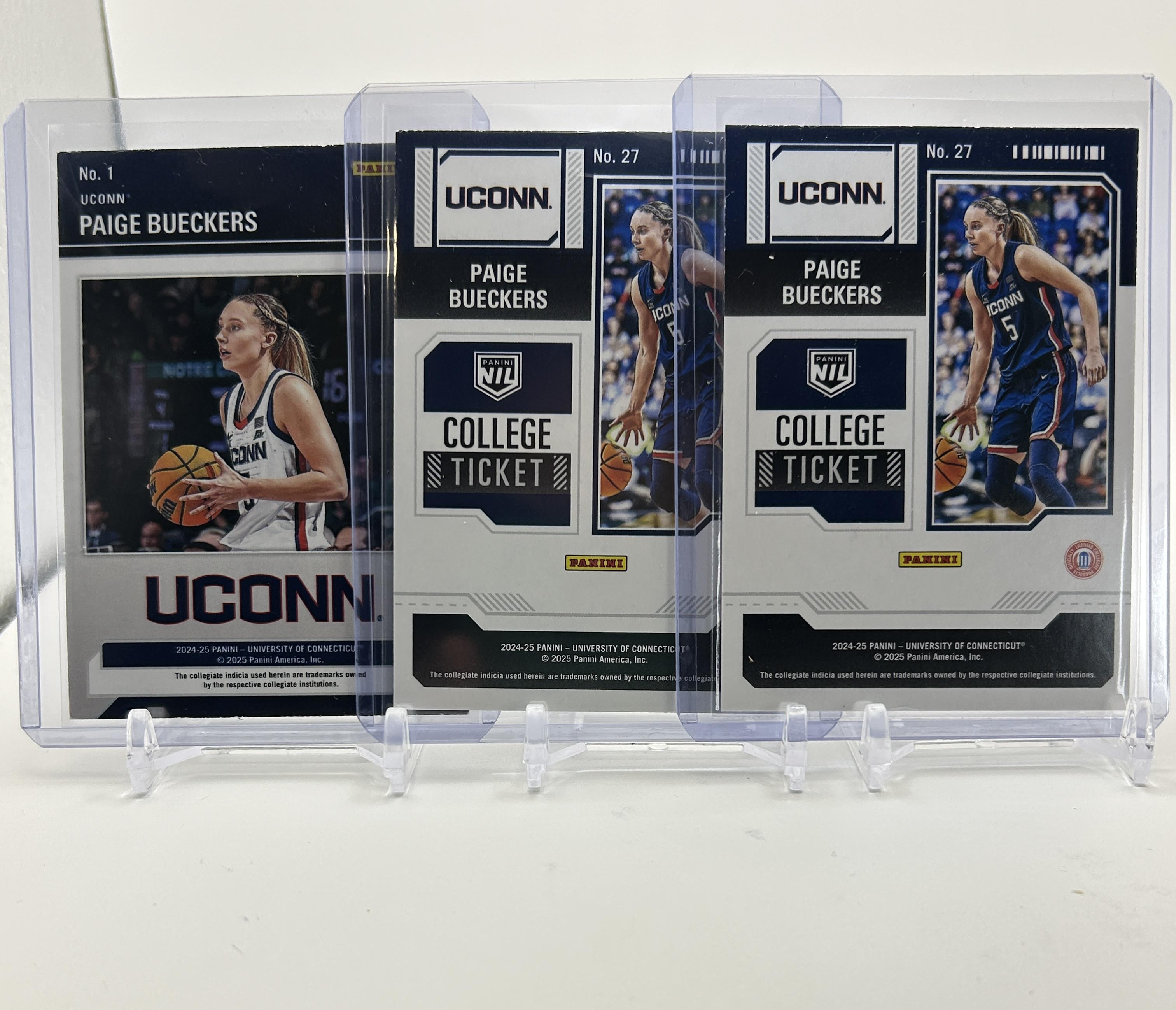 2024-25 Panini Contenders UConn Paige Bueckers Red White Blue Prizm SP Set