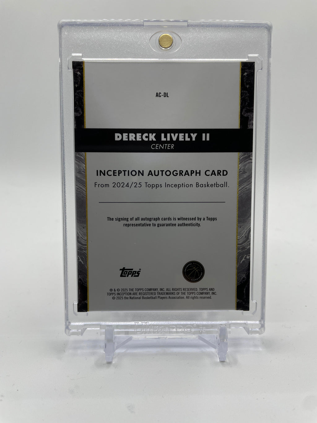 2024-25 Topps Inception Dereck Lively II Gold Holo Auto /50