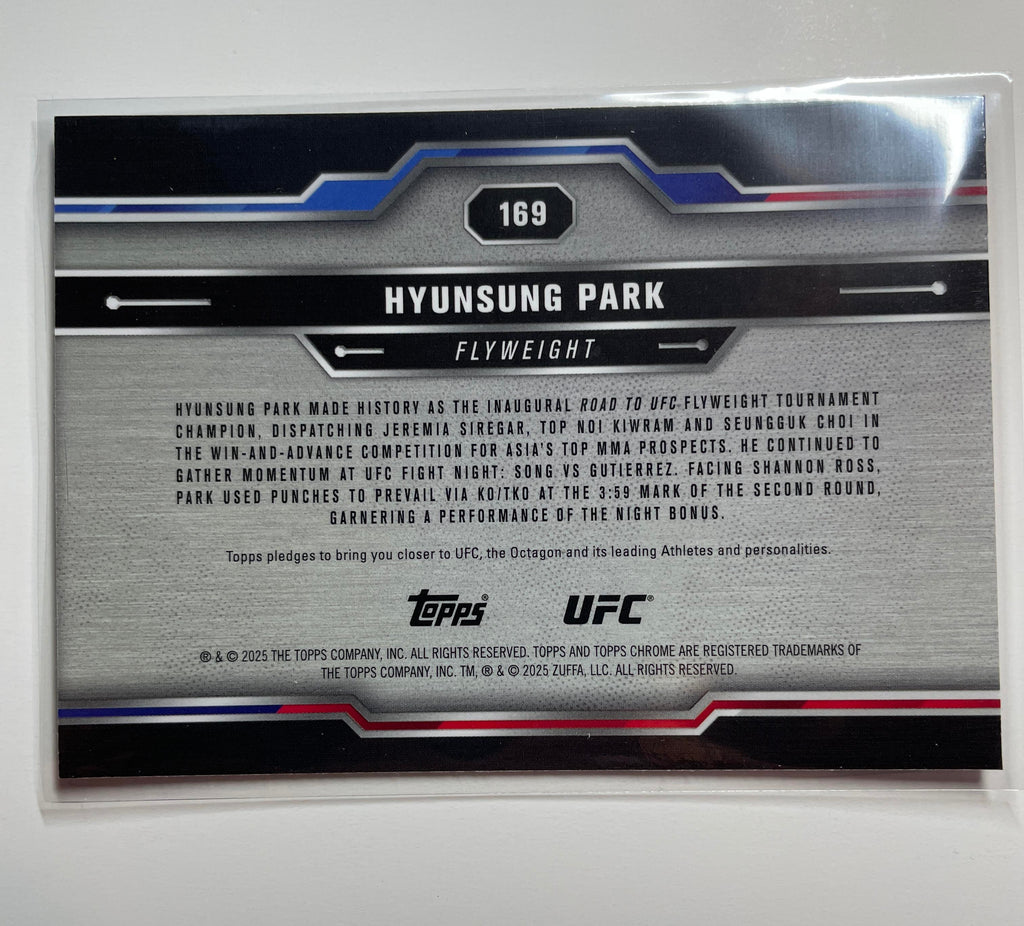 2025 Topps Chrome UFC Hyunsung Park Red White Blue Prizm Rookie /88
